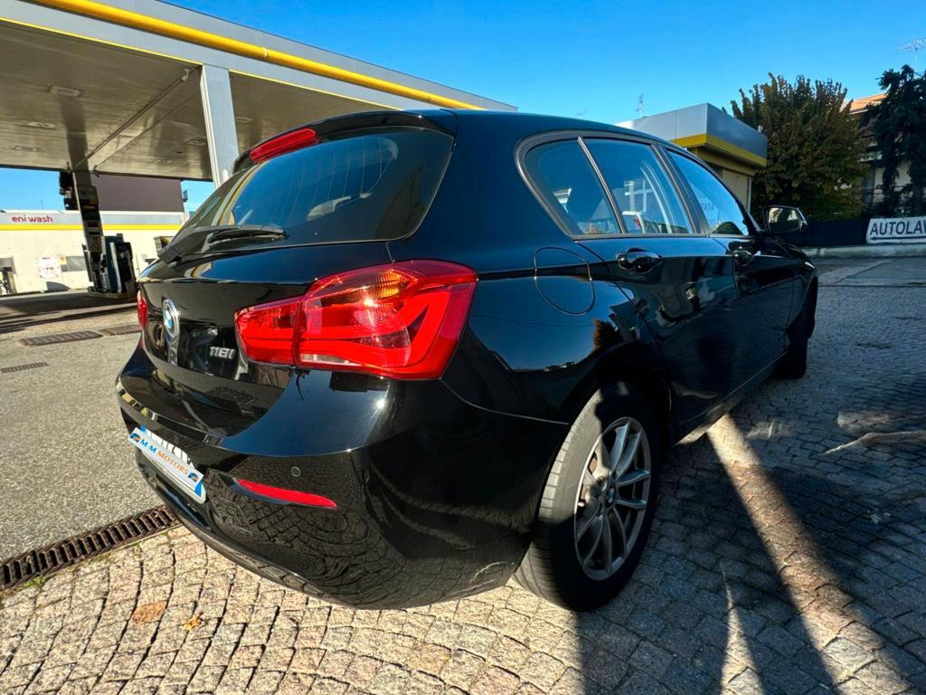 BMW Serie 1 5 Porte 118i Urban 5p