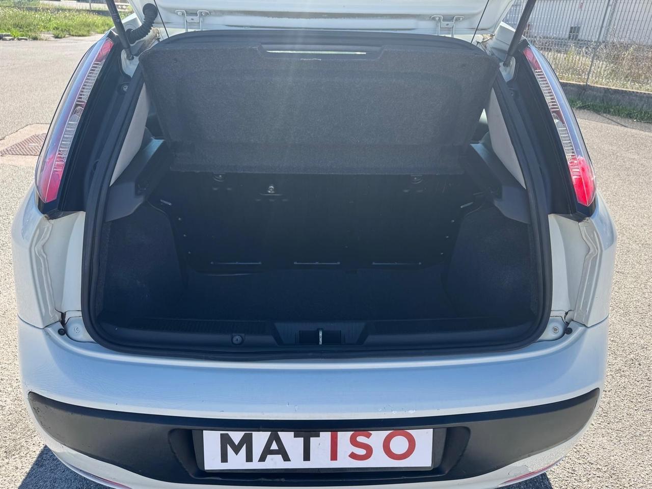 Fiat Punto Evo 1.2 benzina. 12 Mesi di garanzia