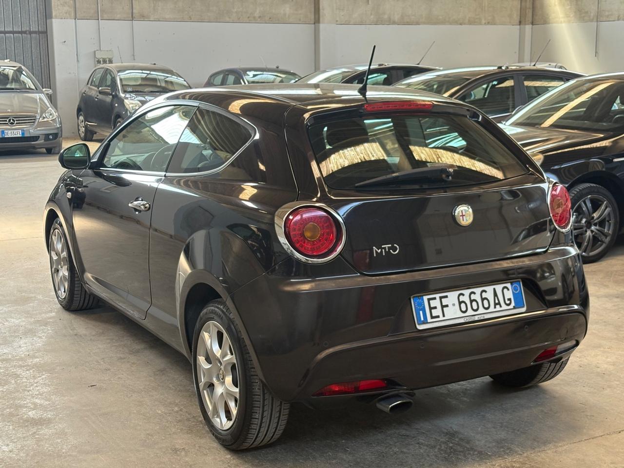 Alfa Romeo MiTo 1.4 105 CV M.air S&S Distinctive Sport Pack