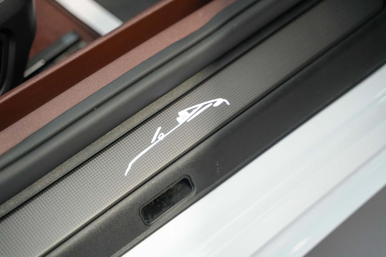 Porsche 911 992 Targa 4 BOSE/14-VIE/PELLECLUB