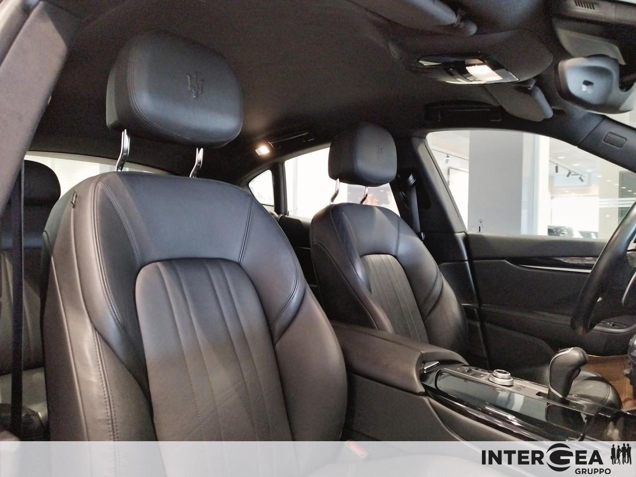 MASERATI Levante 3.0 V6 275cv auto