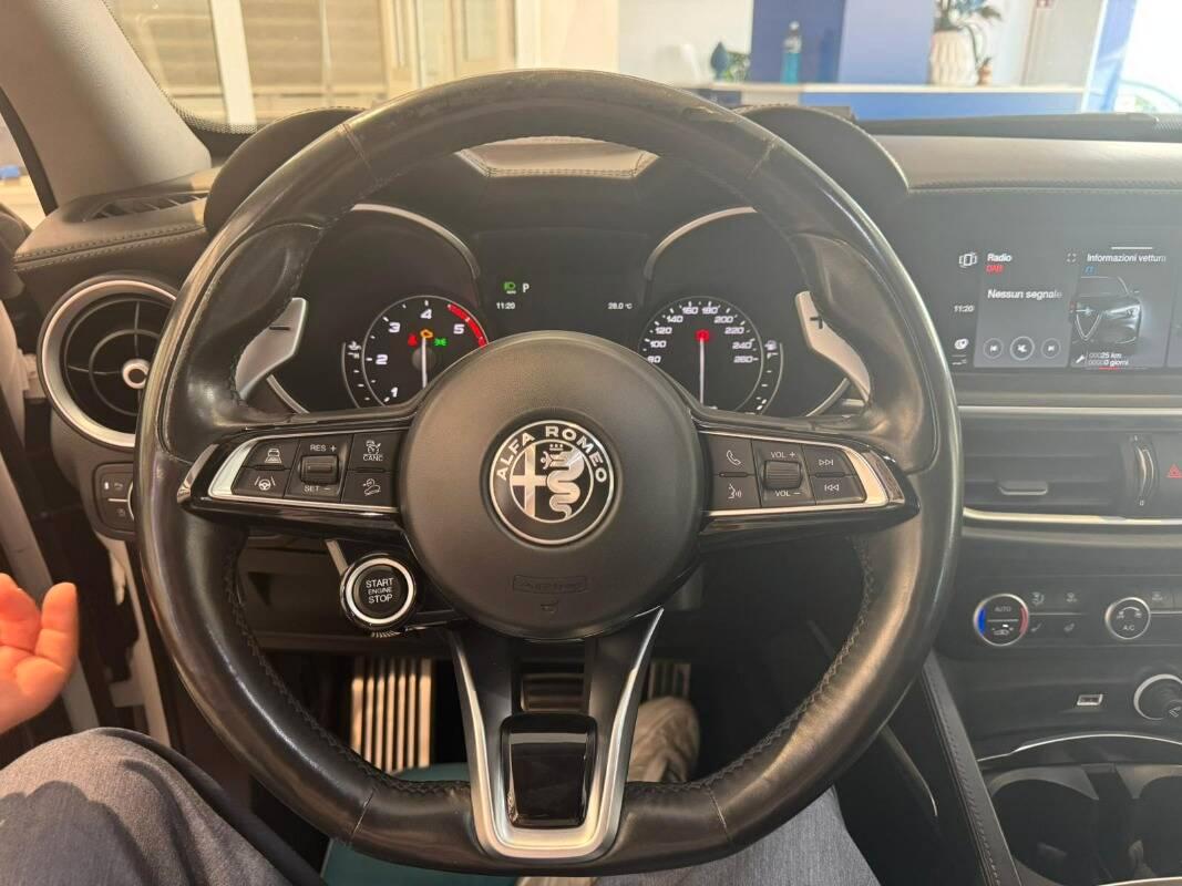 Alfa Romeo Stelvio 2.2 t Veloce Ti Q4 210cv auto