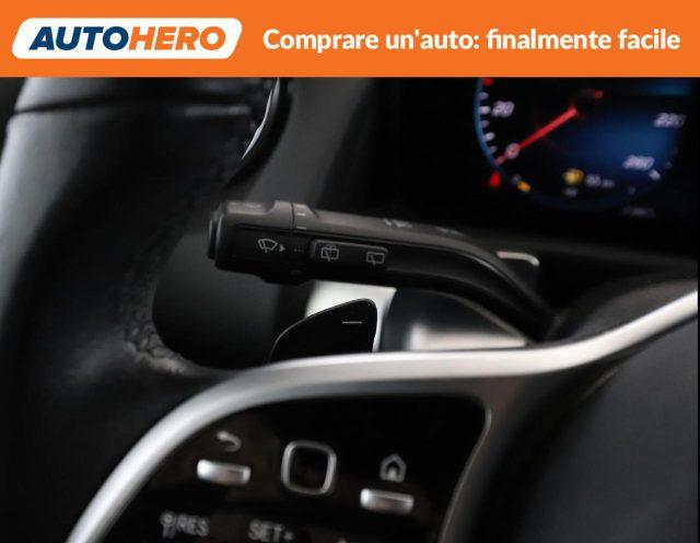 MERCEDES-BENZ GLB 200 d Automatic Premium