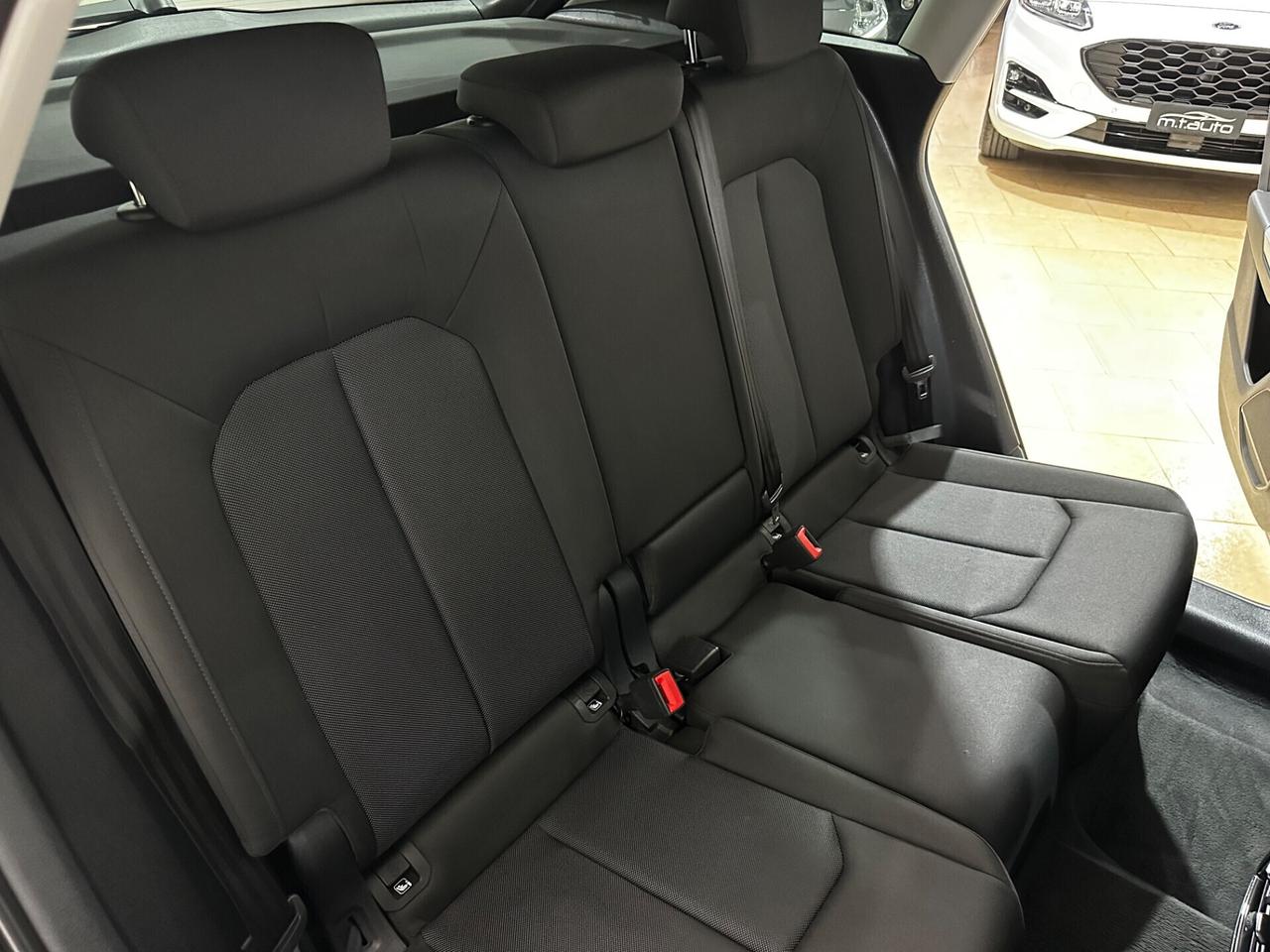 Audi Q3 40 TDI quattro S tronic S line edition