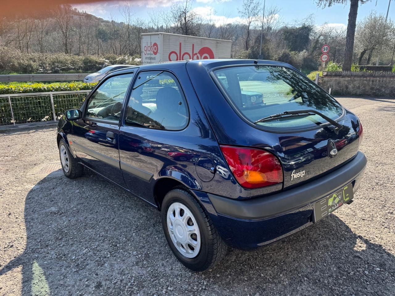 Ford Fiesta 1.2i 16V cat 3 porte Ghia