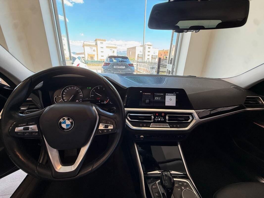BMW Serie 3 Touring 318d Luxury auto