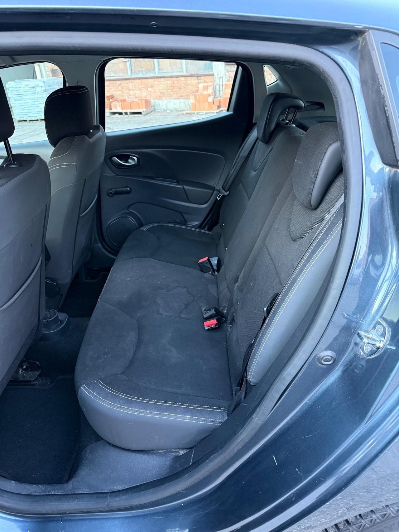 Renault Clio 1.2 75CV 5 porte Zen