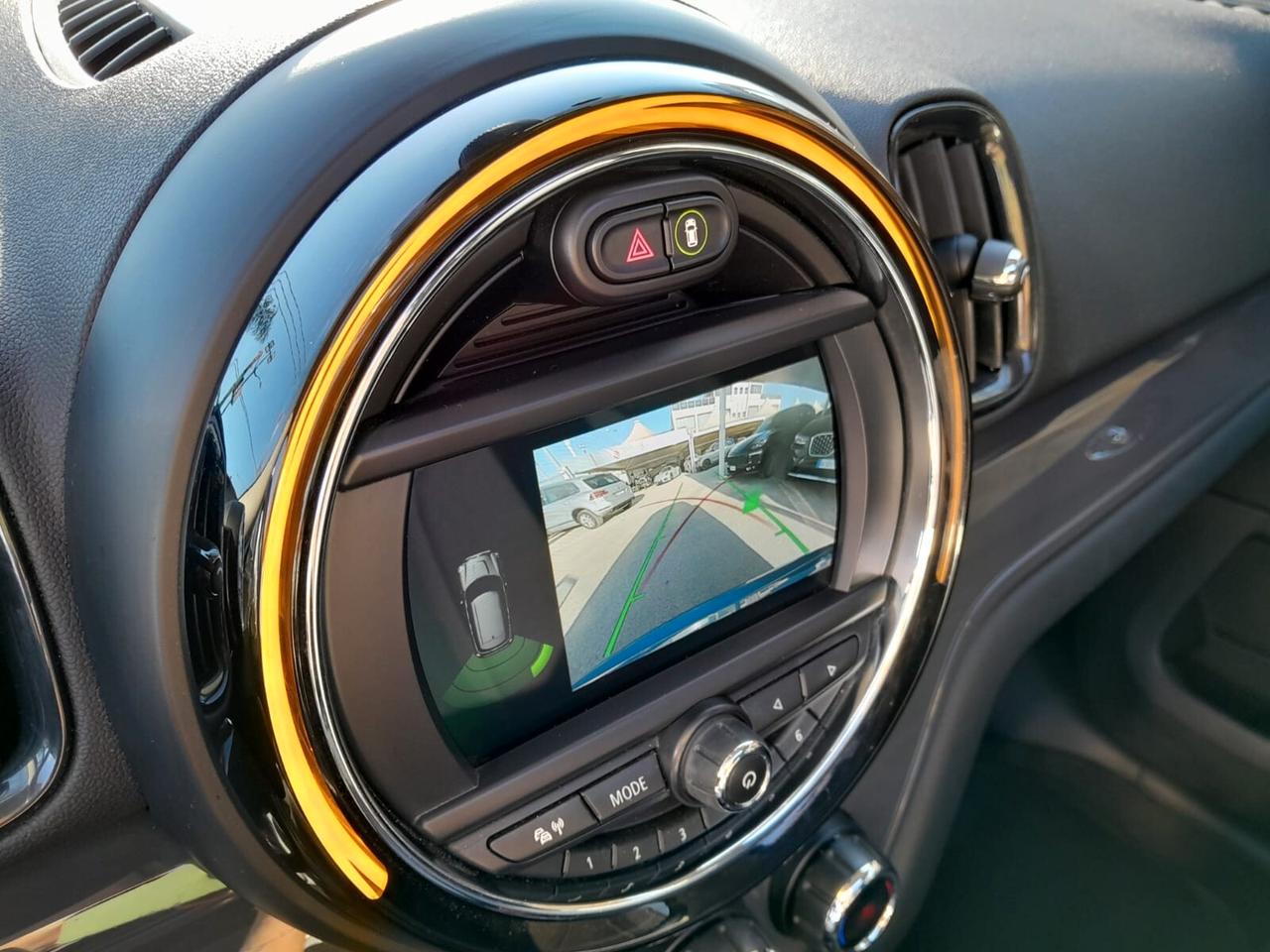 Mini One Countryman 1.5 D Hype