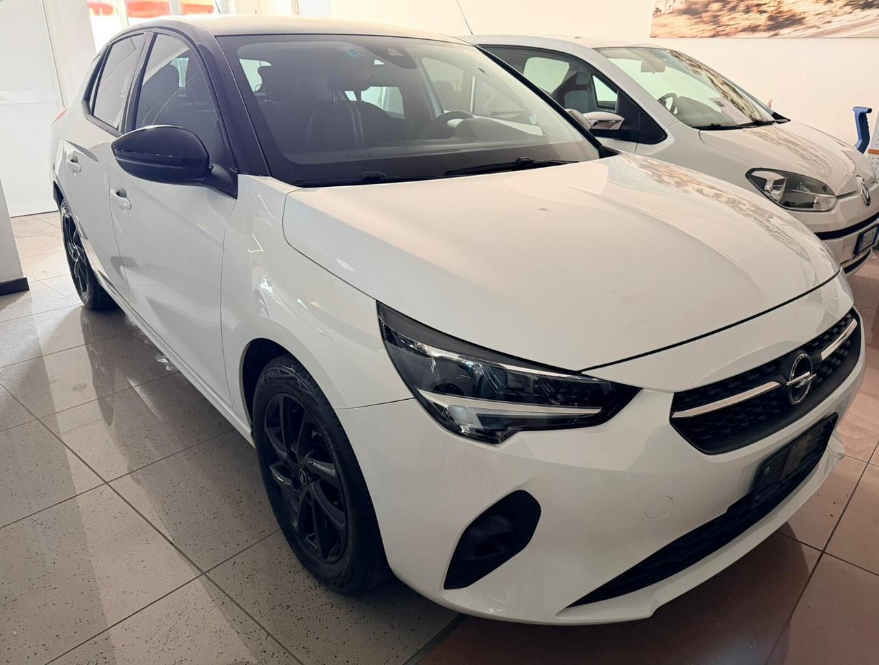 OPEL CORSA 1.2 B DESIGN & TECH