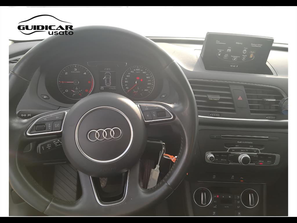 AUDI Q3 I 2015 - Q3 2.0 tdi Business 120cv
