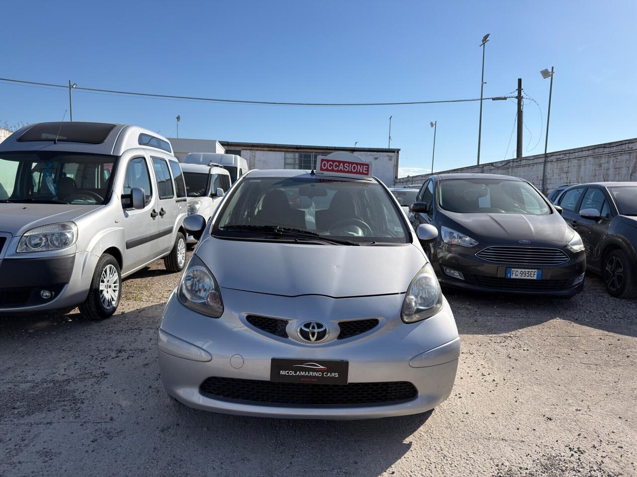 Toyota Aygo 1.0 12V VVT-i 5 porte Sol