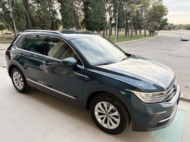 VOLKSWAGEN Tiguan 2.0 TDI 150 CV SCR DSG Life