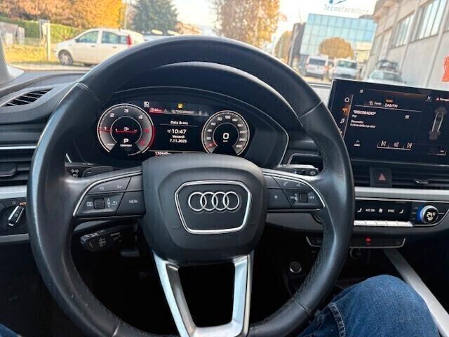 Audi A4 Avant 30 TDI/136 CV S tronic Business Advanced