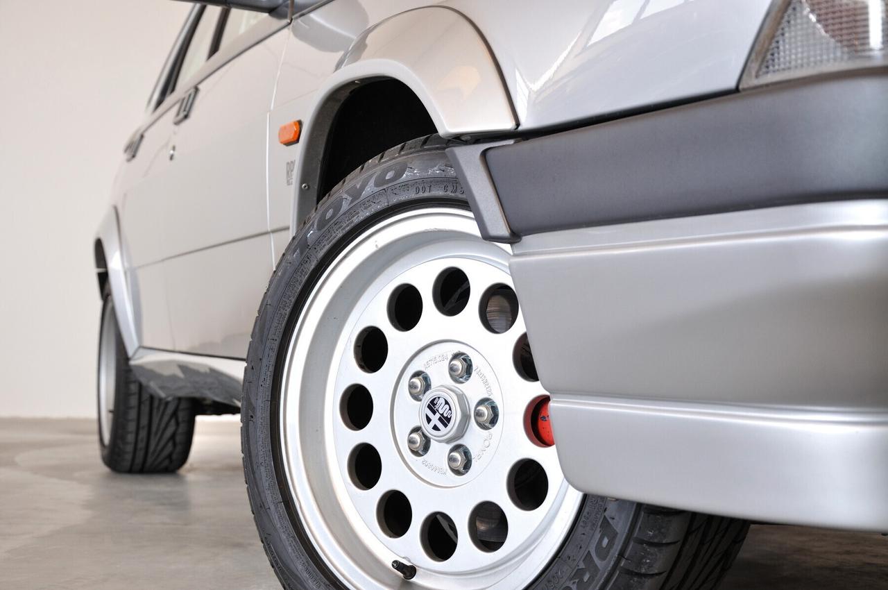 Alfa Romeo 75 2.0i Twin Spark CRS tagliandata perfetta