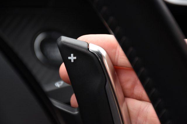 PEUGEOT 2008 BlueHDi 130 S&S EAT8 Allure