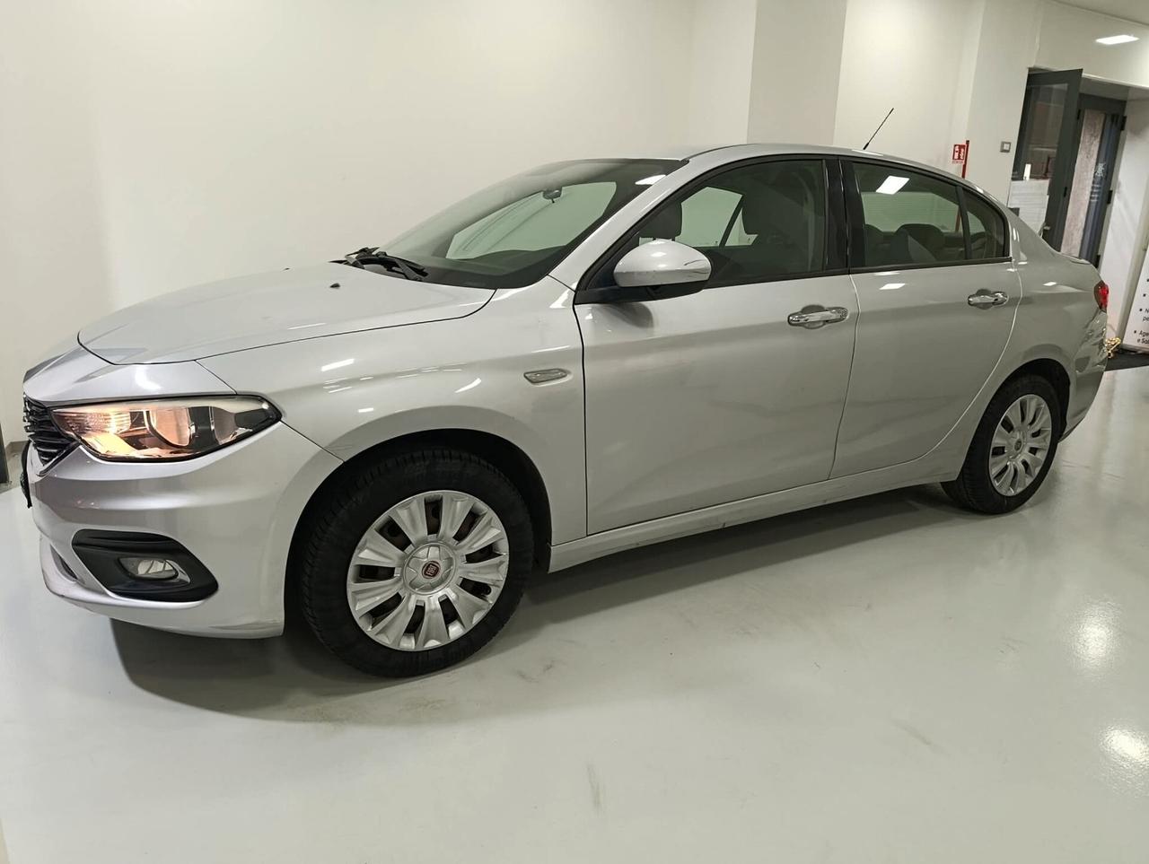 Fiat Tipo 1.3 Mjt 4 porte Pop