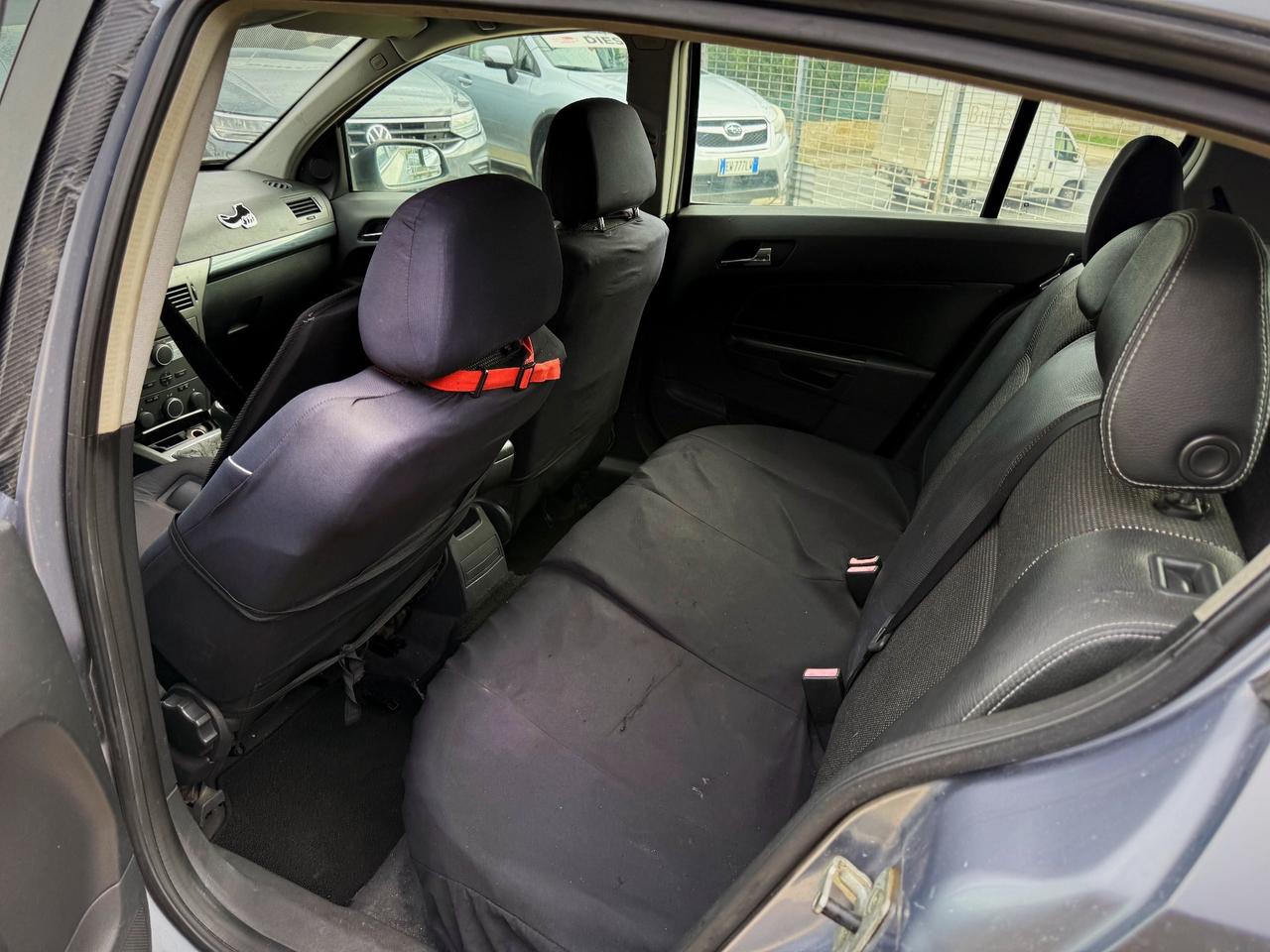 Opel Astra 1.7 CDTI 101CV 5 porte Club