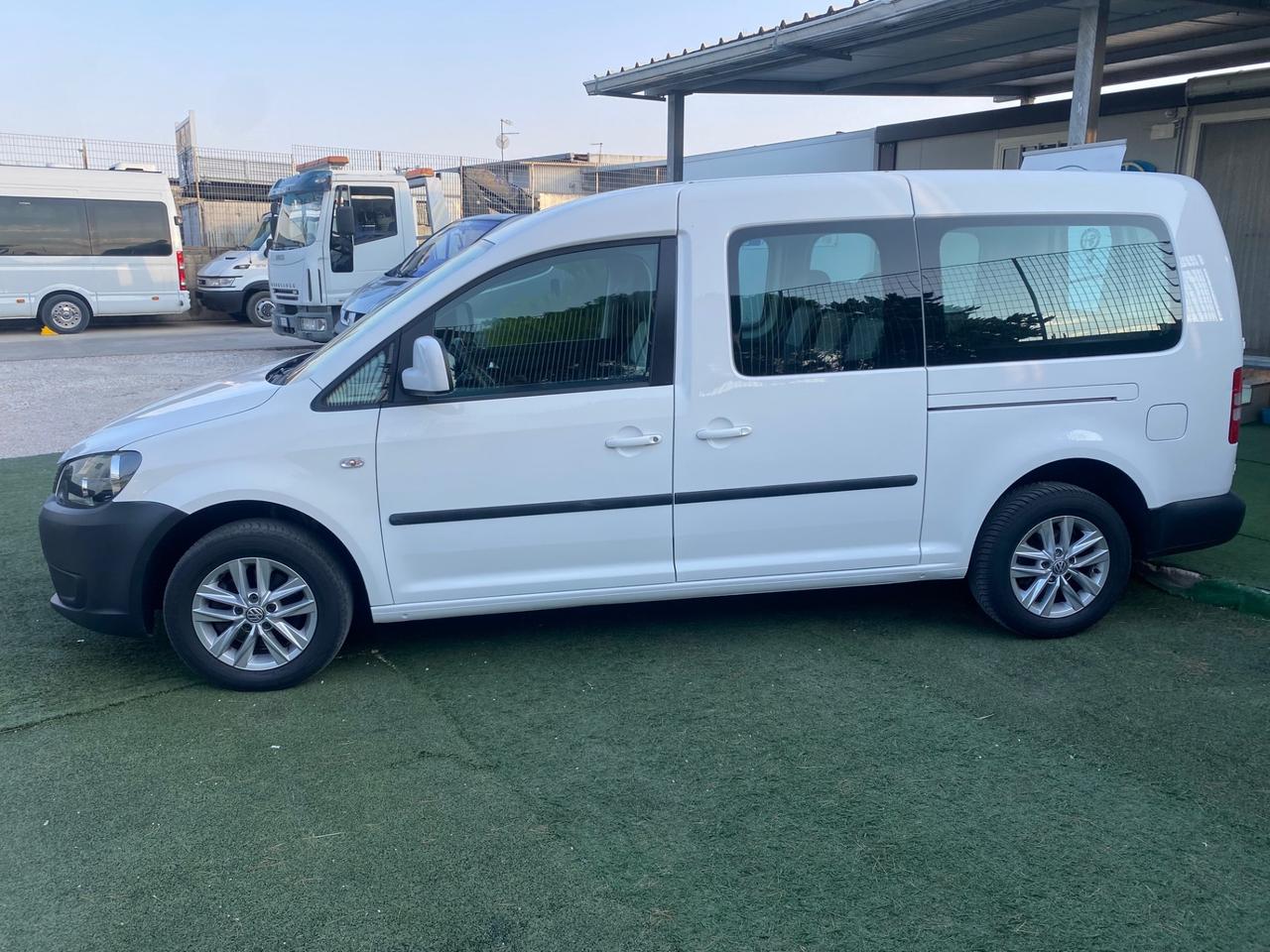 Volkswagen Caddy 1.6 TDI Pedana Disabili 5+1