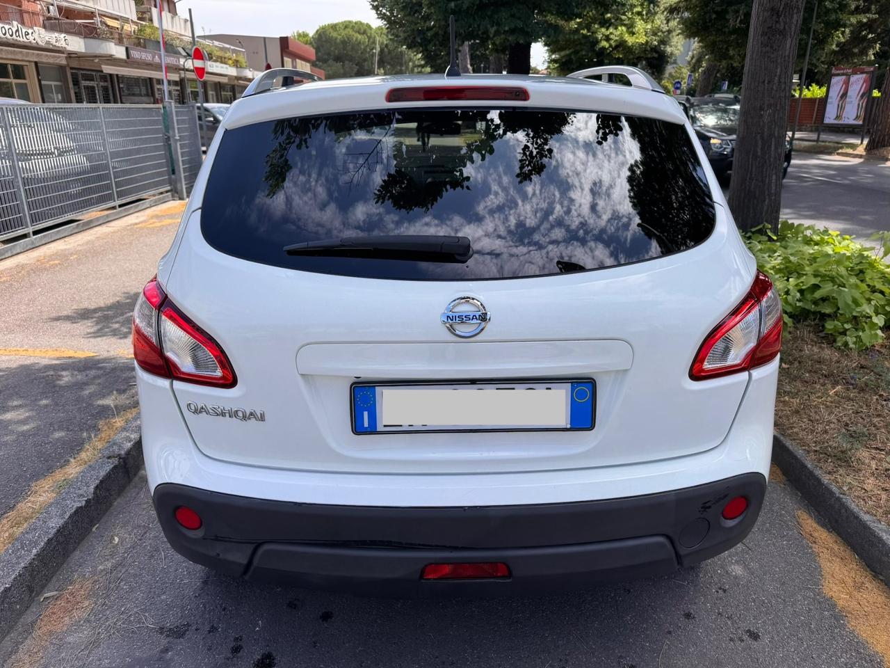Nissan Qashqai 1.6 BENZ NEOPATEN GARANZIA 12 MESI