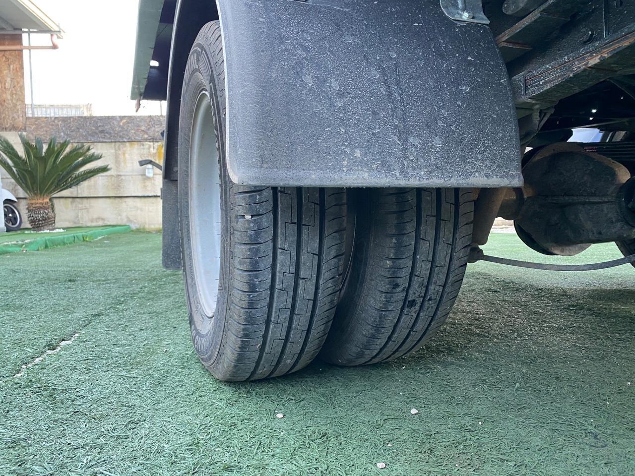 Iveco Daily 35C15 Carroattrezzi Clima Patente B