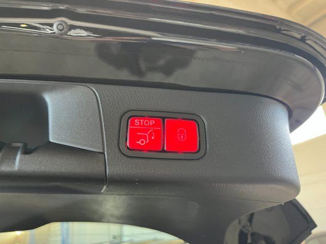 MERCEDES-BENZ B 200 d Autom. AMG Premium Plus NAVI/LED MULTIC./TELECAM