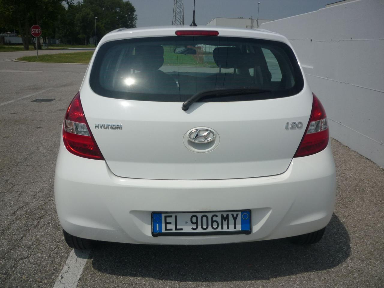 Hyundai i20 1.2 5p. Sound Edition Neopatentati