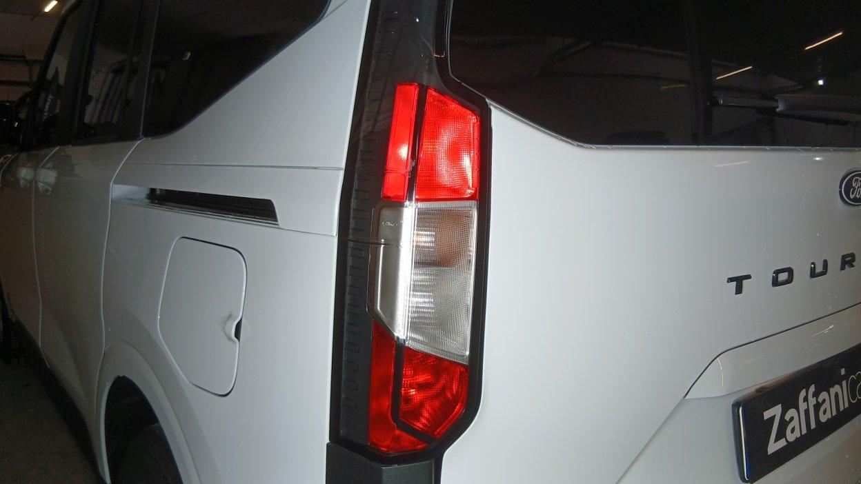 FORD Tourneo Courier 2ªs - Tourneo Courier 1.0 EcoBoost Titanium