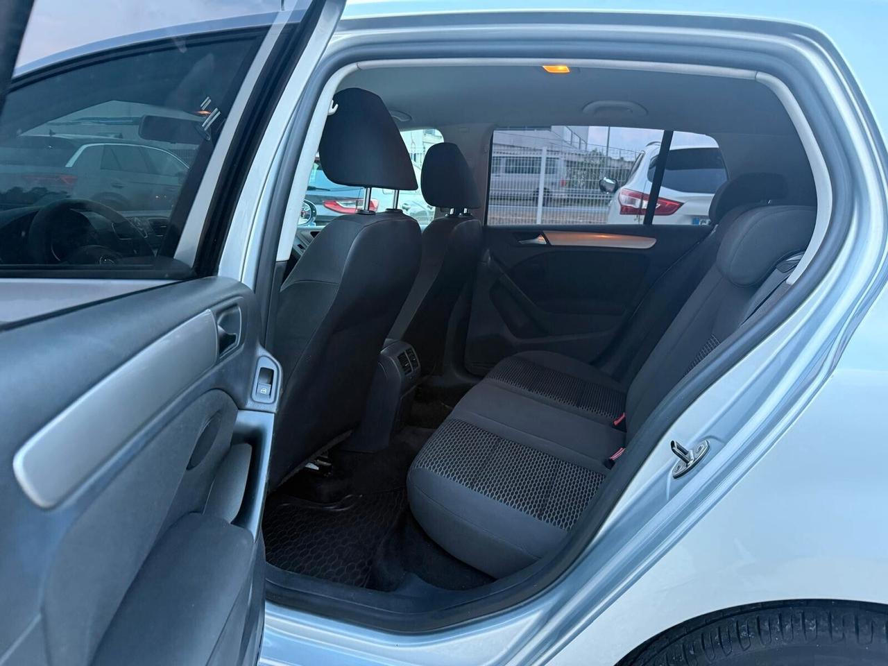 Volkswagen Golf Var. 1.2 TSI DSG Comfortline