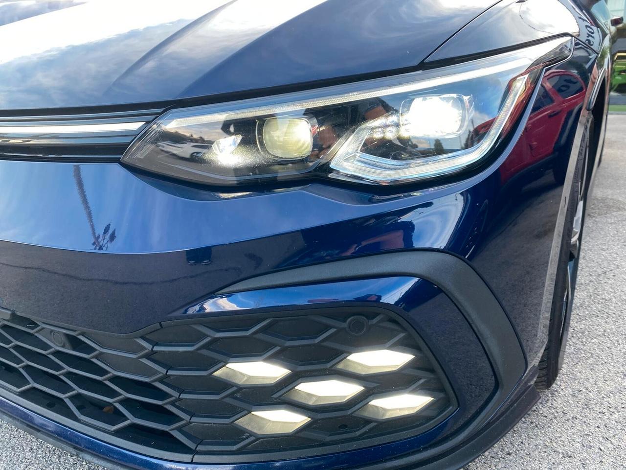 Volkswagen Golf GTI 2.0 TSI DSG
