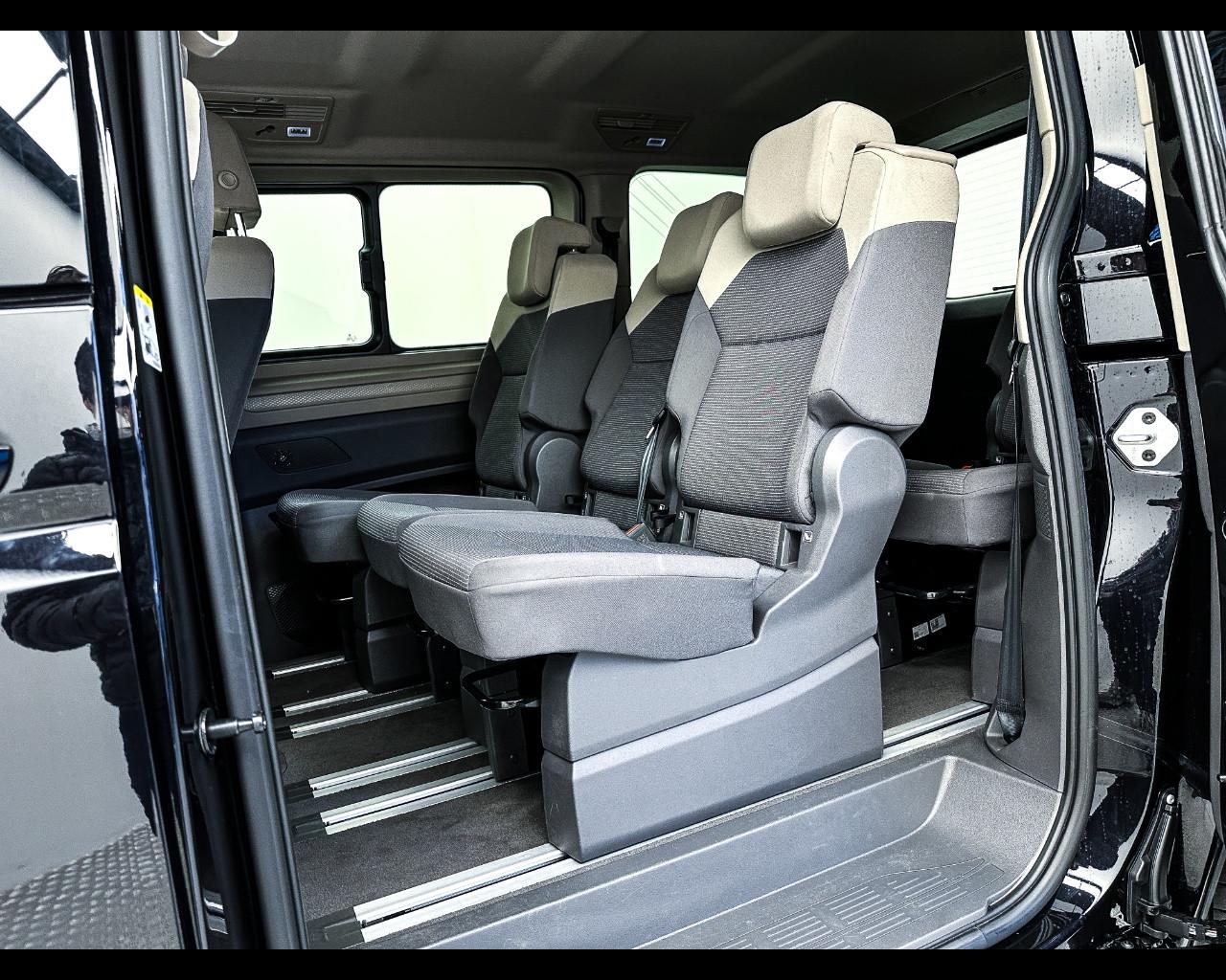 VOLKSWAGEN Multivan 7ª '21-> - Multivan 2.0 TDI 150CV DSG Space