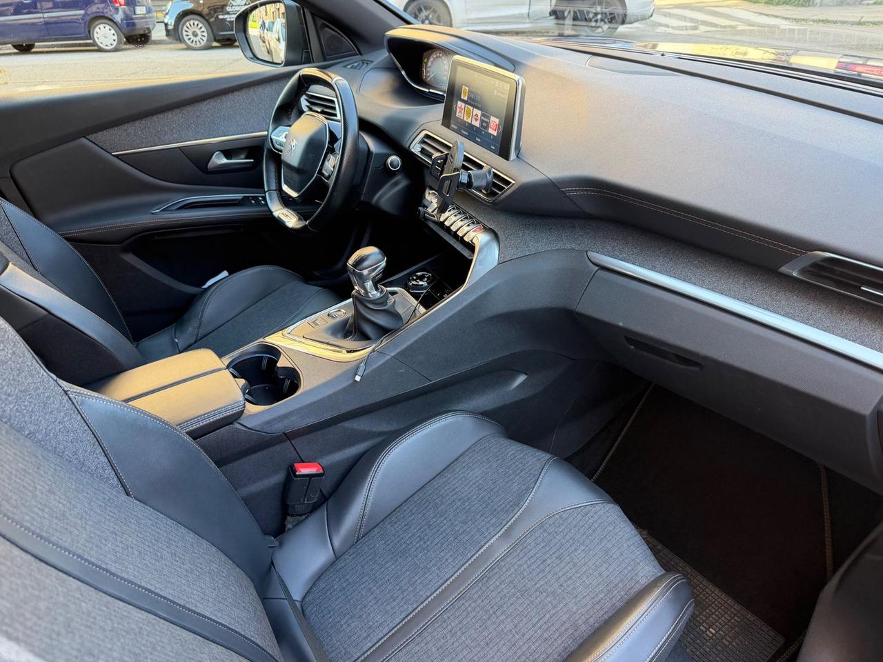 Peugeot 3008 PureTech 130 GT Line #10571