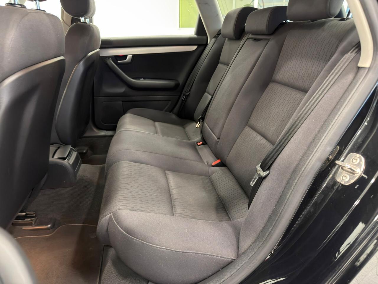 Audi A4 1.8 T Avant 163cv GPL 2029