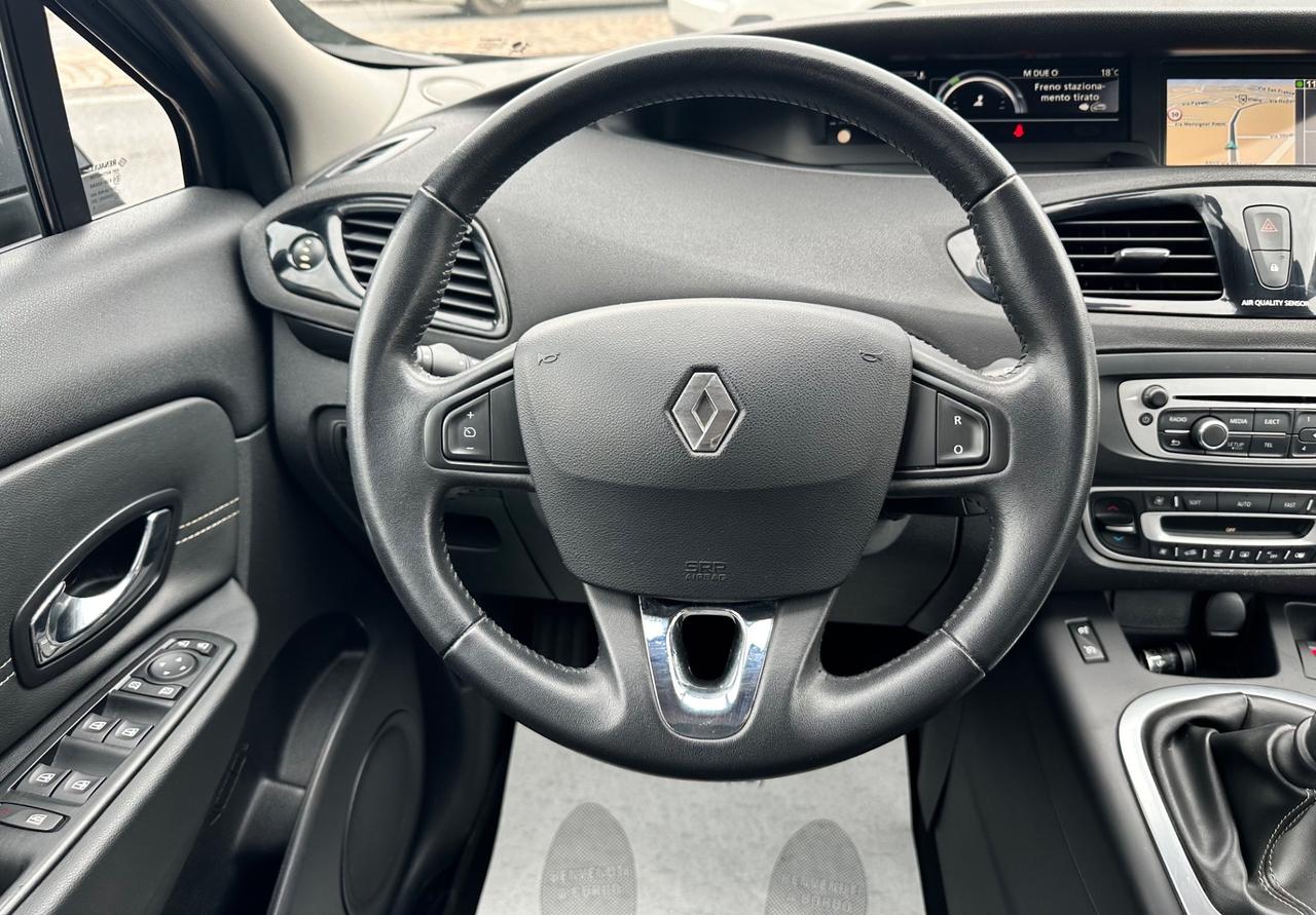 Renault Scénic XMod 1.5dCi 110CV