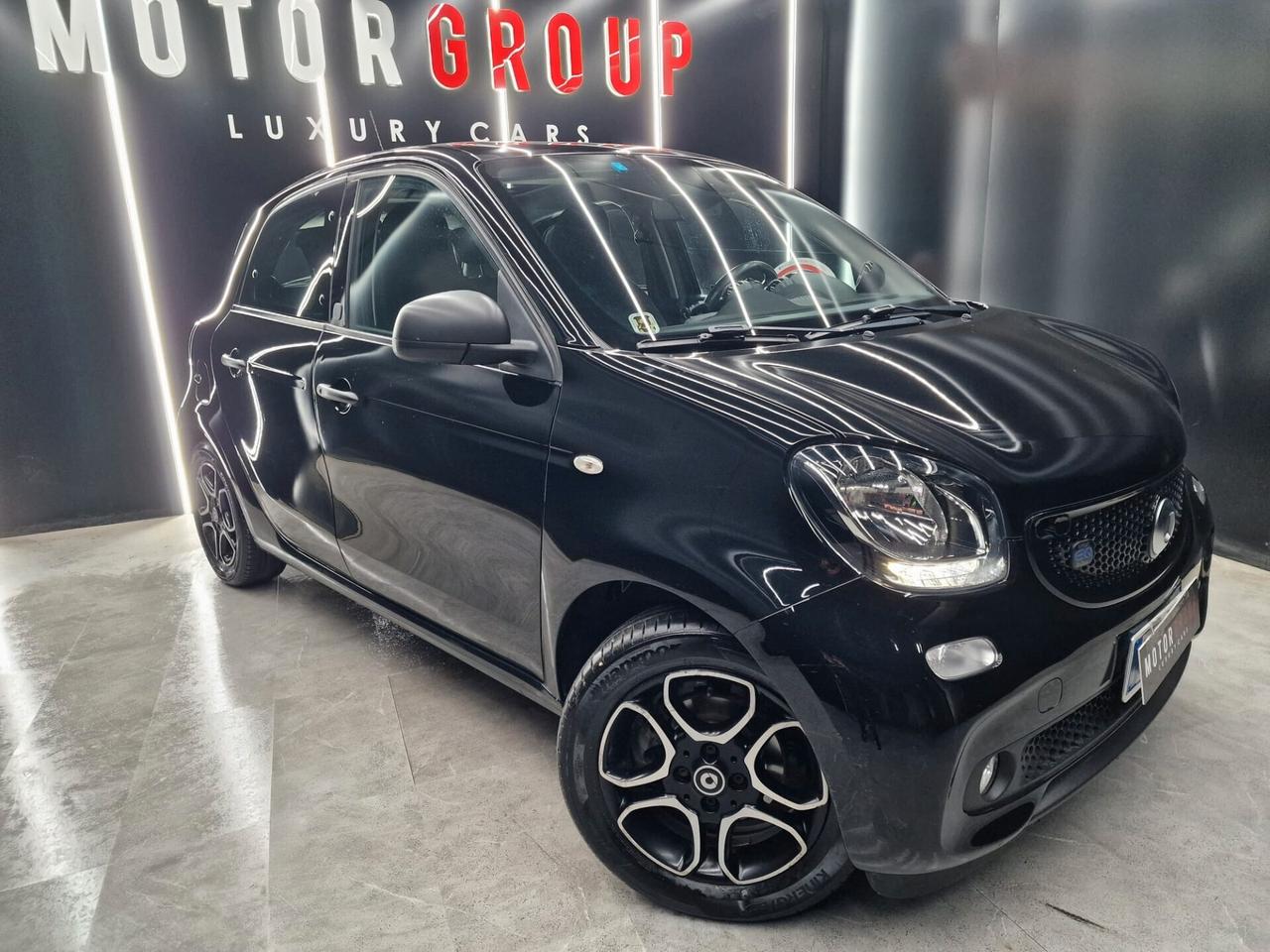 Smart ForFour EQ Passion Tetto Panoramico