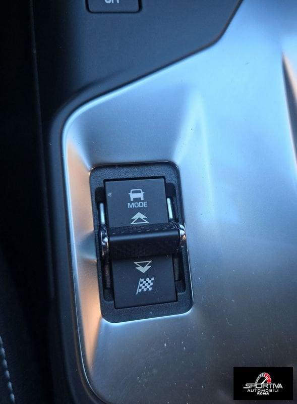 Jaguar E-Pace R-DYNAMIC TOTAL BLACK UNIPRO!