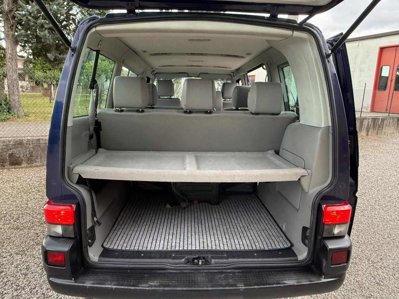 Volkswagen Caravelle/Multivan Caravelle 2.5 TDI/102CV Comfortline