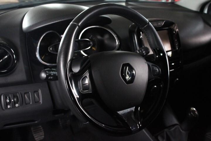 Renault Clio 1.2 75CV GPL 5 porte Live ESTETICA ESEMPLARE COLLAUDO FINO AL 2033 CLIMA NAVI CERCHI LEGA