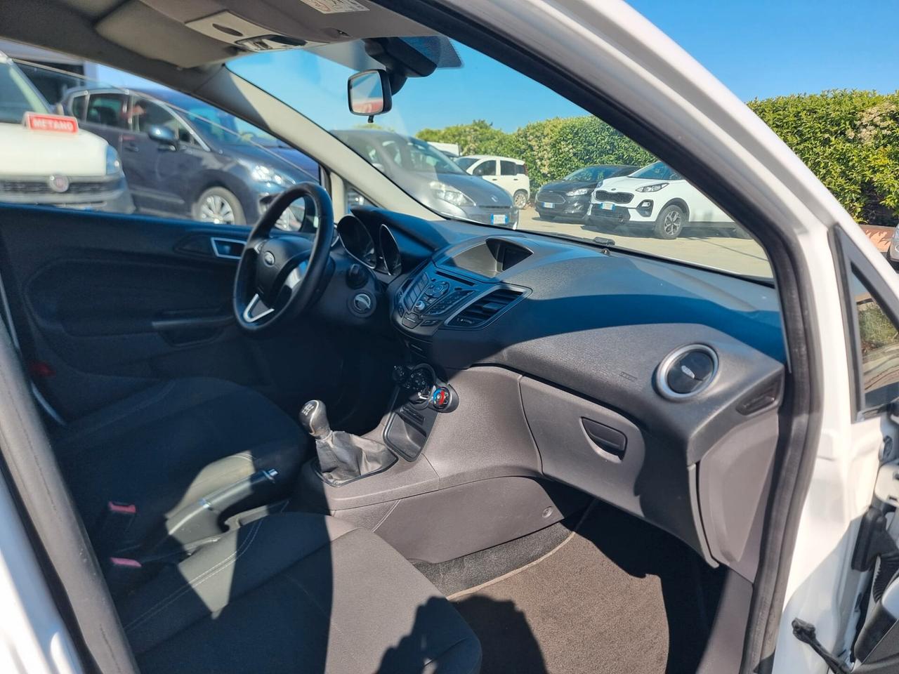 Ford Fiesta 1.5 TDCi 75CV 5 porte Titanium