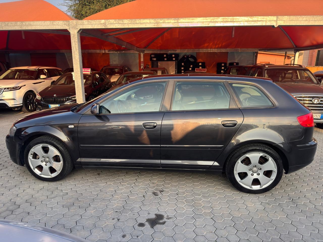 Audi A3 ADATTA A NEOPATENTATI 1.6 115CV Attraction