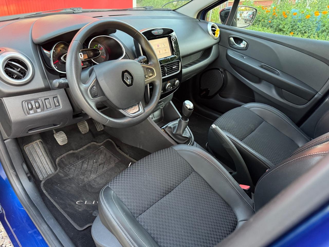 Renault Clio dCi 8V 90 CV 5 porte Duel