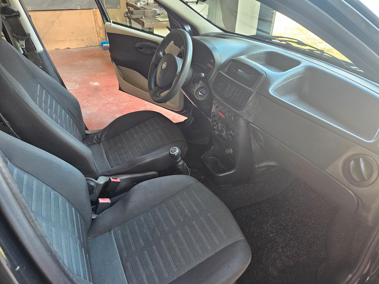 Fiat Punto Classic 1.2 5 porte Natural Power Active