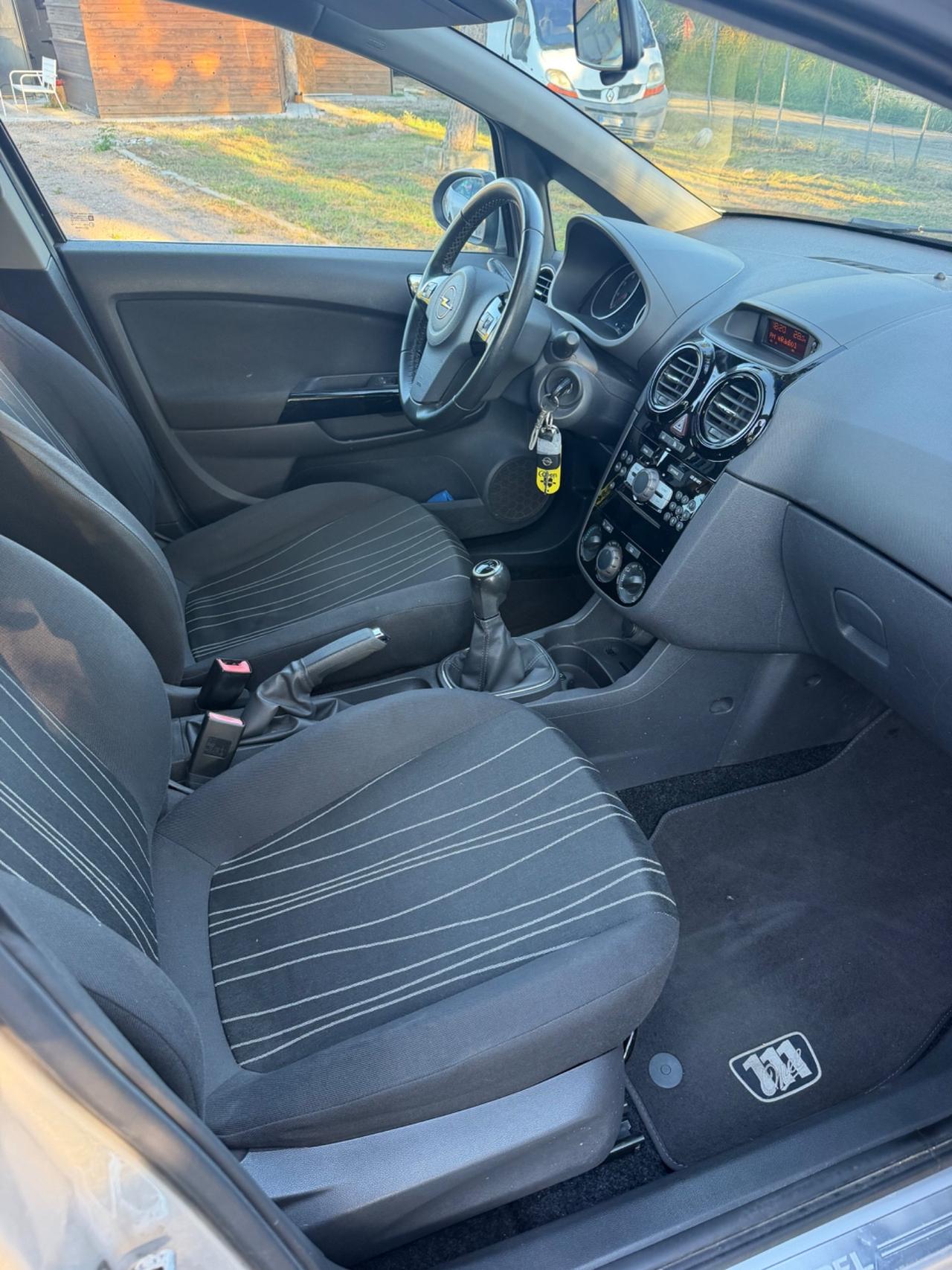 Opel Corsa 1.2 80CV 5 porte GPL-TECH Club