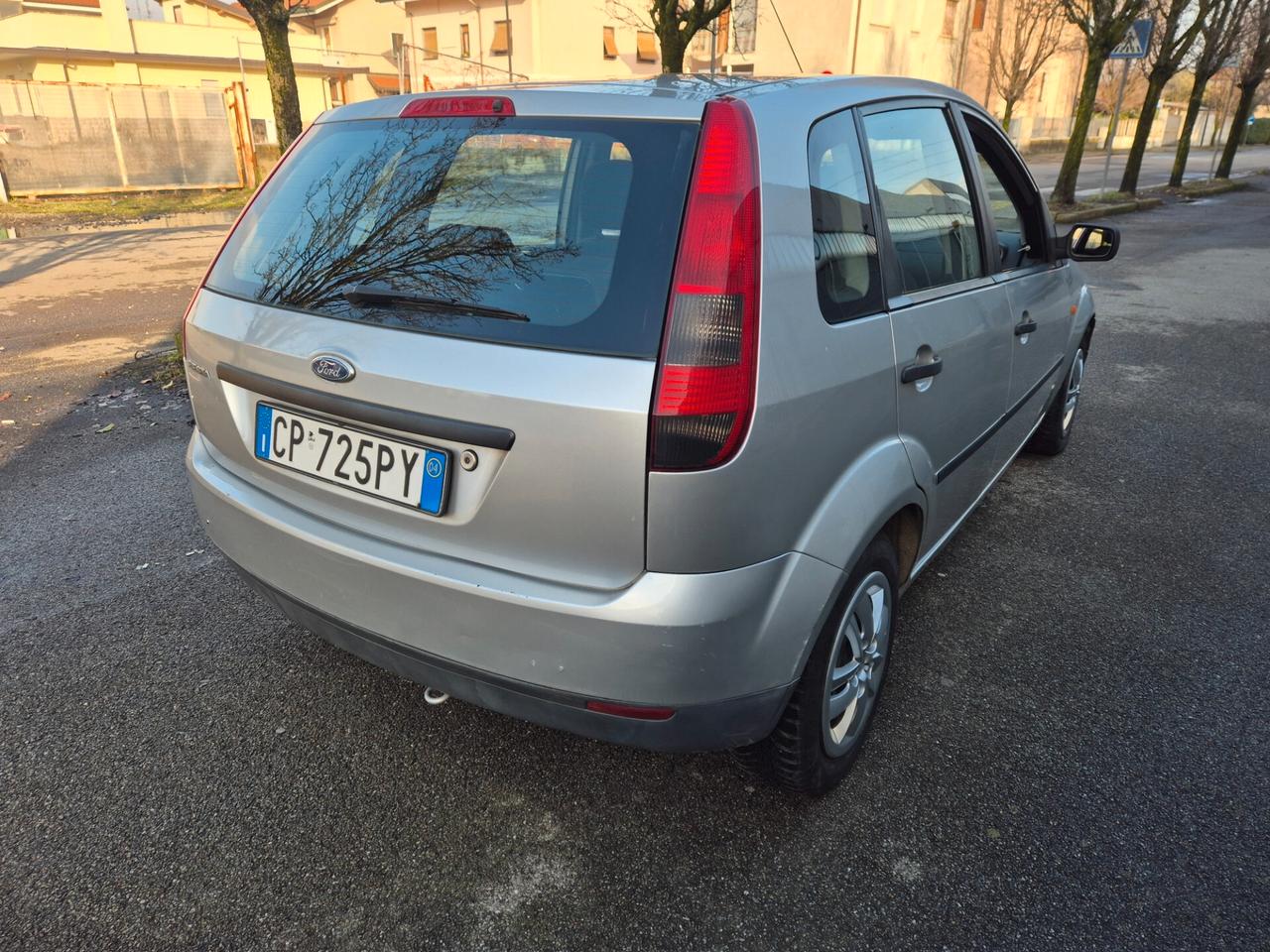 Ford Fiesta 1.2 Benzina 0ttimo Stato