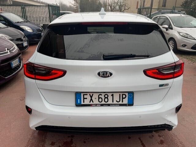 Kia Ceed 1.4 MPi GPL 5p. Business Class, UNIPROPRIETARIO!!