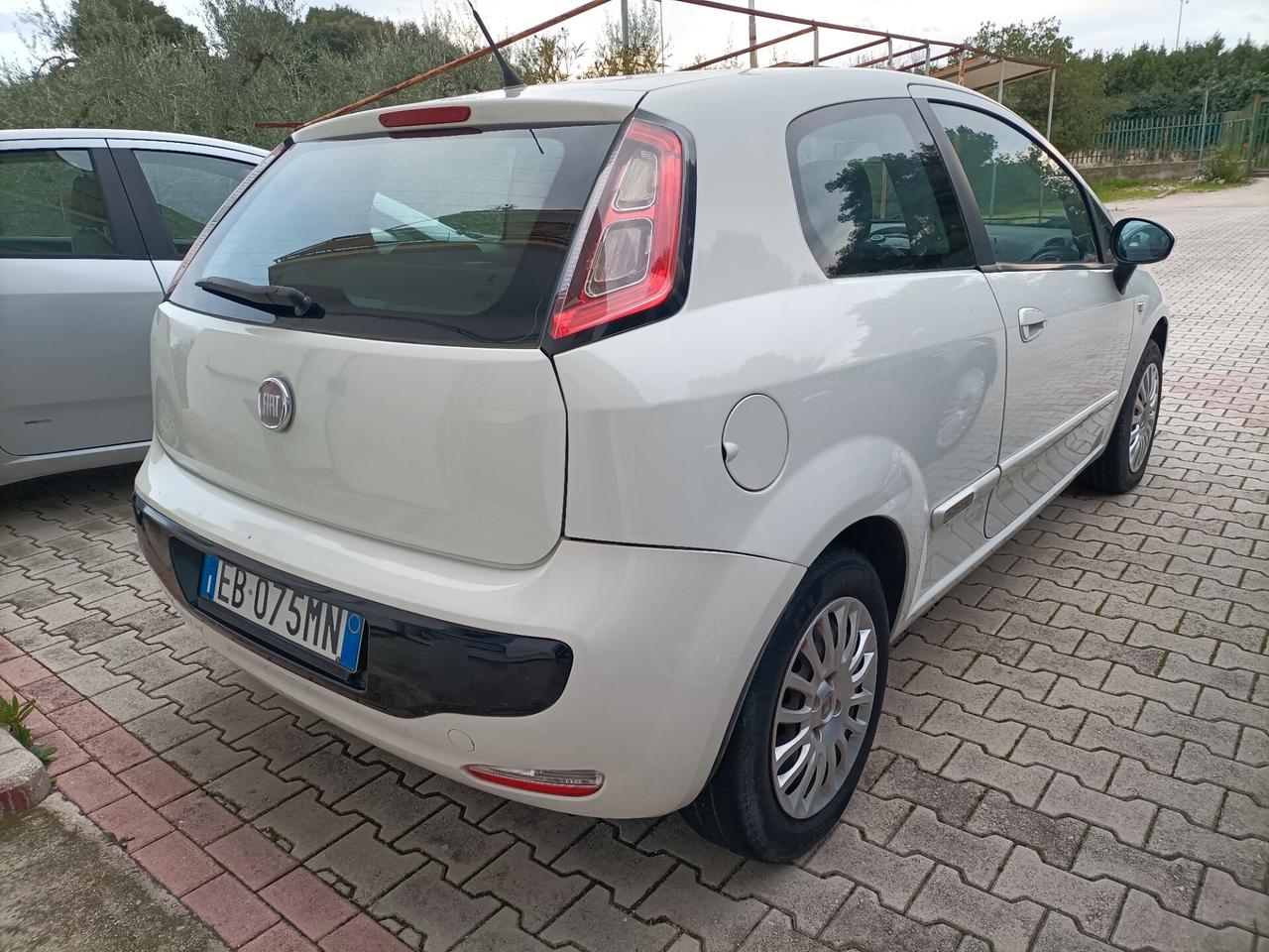 Fiat Punto Evo 1.4 3 porte Dynamic GPL