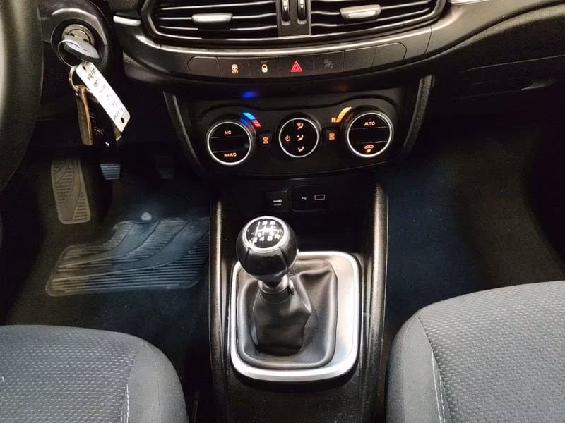 FIAT Tipo 5p 1.4 Lounge 95cv my20