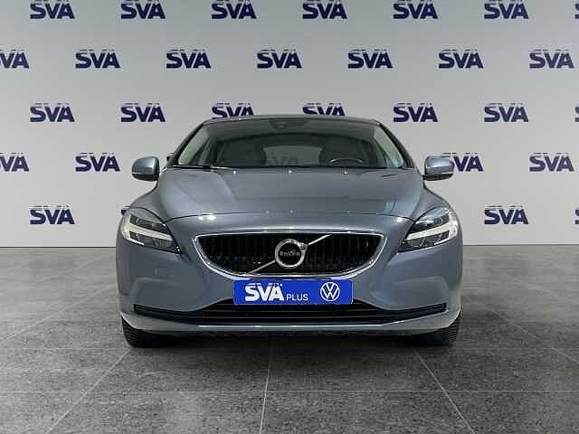 Volvo V40 2.0D 120CV Business Plus - IVA ESPOSTA
