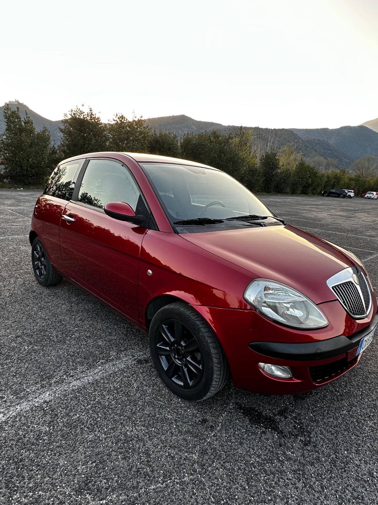 Lancia Ypsilon 1.3 Multijet 16V Platino