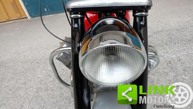 MOTO GUZZI V7 700 prima serie
