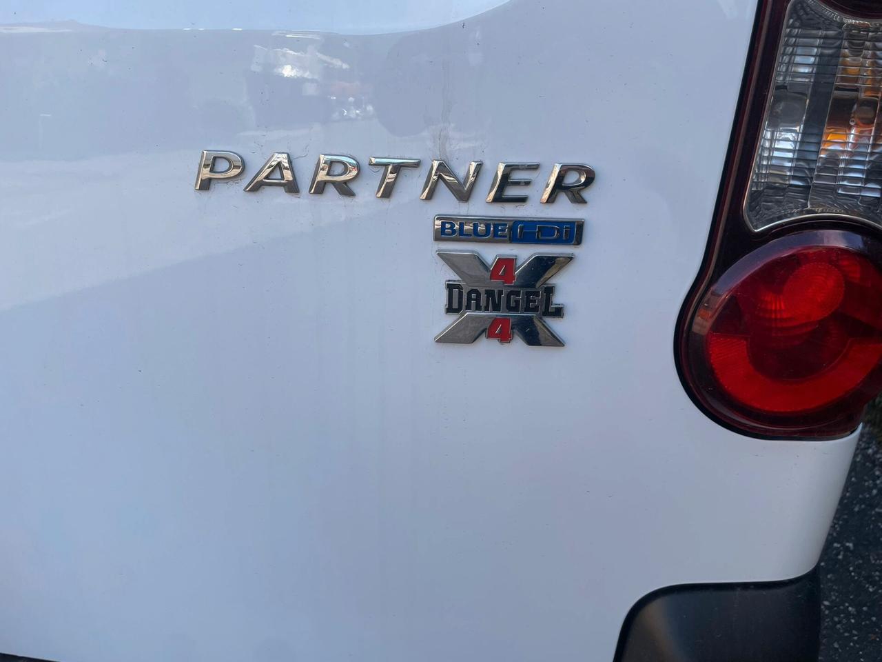 PEUGEOT PARTNER 4x4 1.6 HDi 100CV